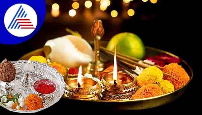 Can We Sit And Do Aarti According To Astrology