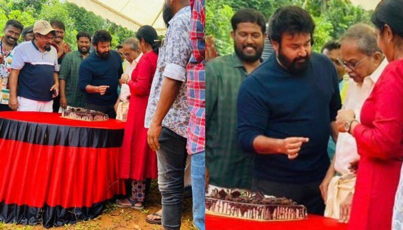 mt vasudevan nair birthday celebration at olavum theeravum set mohanlal priyadarshan santosh sivan