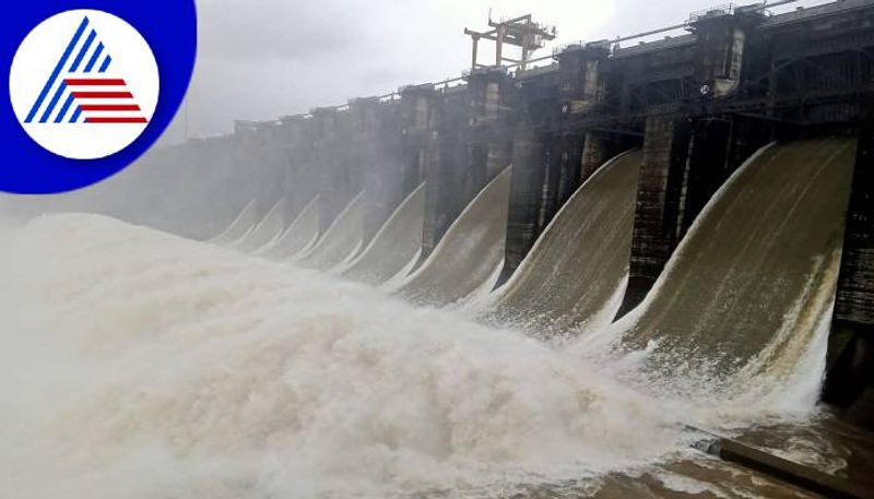 Flood anxiety Due to 40331 Cusecs Water Released From Kadra Dam in Uttara Kannada grg