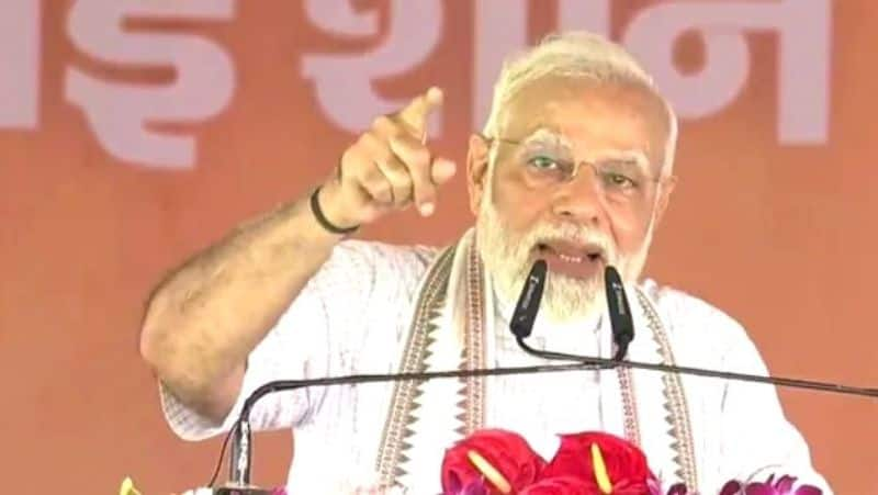 PM Modi Says Revri Culture of Freebies for Votes Highly Dangerous hls 