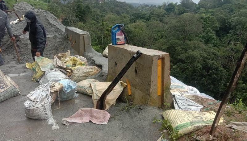 Highway Collapse Connecting Honnavara Sagara in Uttara Kannada grg