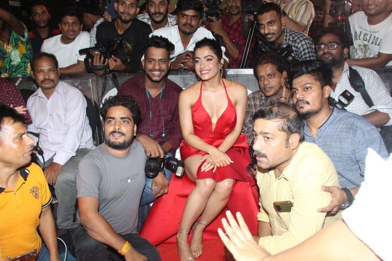 Rashmika Mandanna in a Sultry Red Dress Poses with Paparazzi hls 