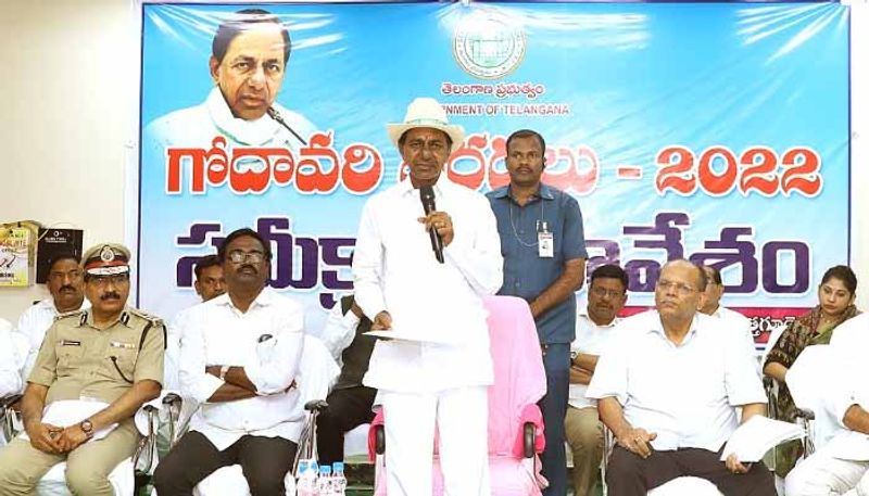 KCR Announces Permanent Buildings To Godavari Submerged Victims In Bhadrachalam