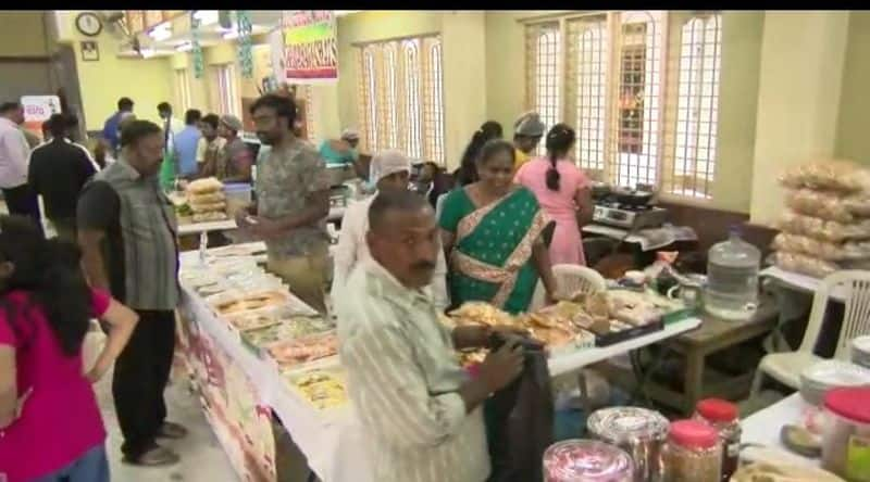 variety of Tiffin And snacks for people in Ramanagara Vasavi Food Festival rbj