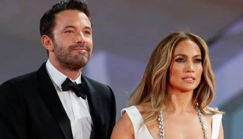 Jennifer Lopez and Ben Affleck split; Hollywood in shock vvk