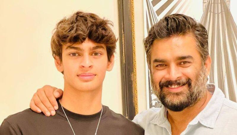 Bollywood actor R madhavan son Vedaant breaks national junior record in 1500 meter freestyle swimming ckm