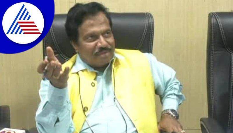 TS Nagabharana Speaks About Sandalwood Leadership in Belagavi gvd