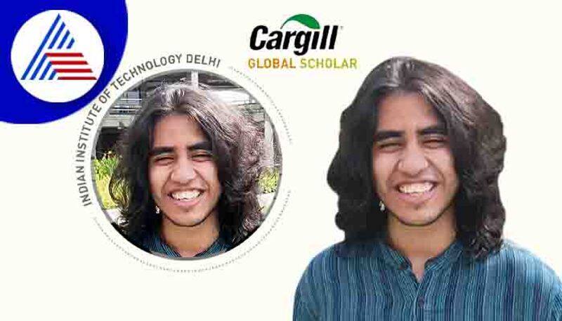 A student from IIT-Gandhinagar has got Cargill Global Scholarship