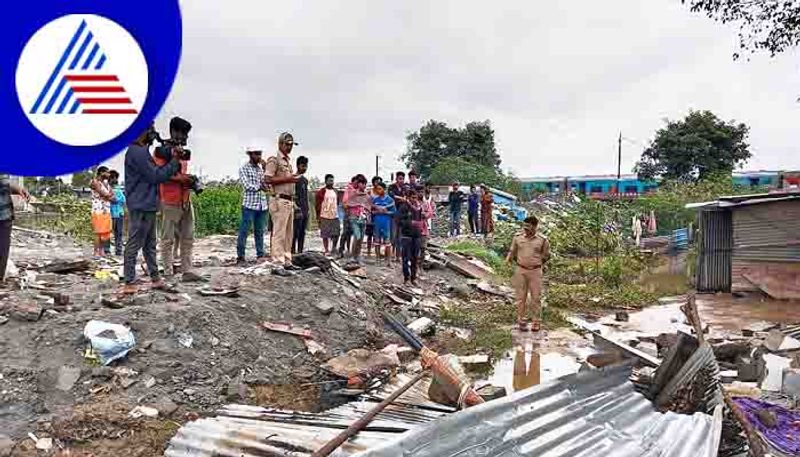 shed where the laborers were staying collapsed and four died banglore rav