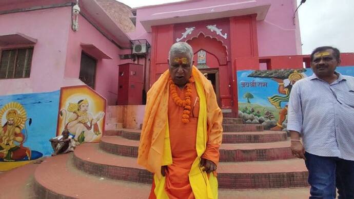 VHP के राष्ट्रीय अध्यक्ष ने राममन्दिर में किया पूजन, कहा- रामजन्मभूमि की तरह अन्य स्थानों की जीत कानून से होगी