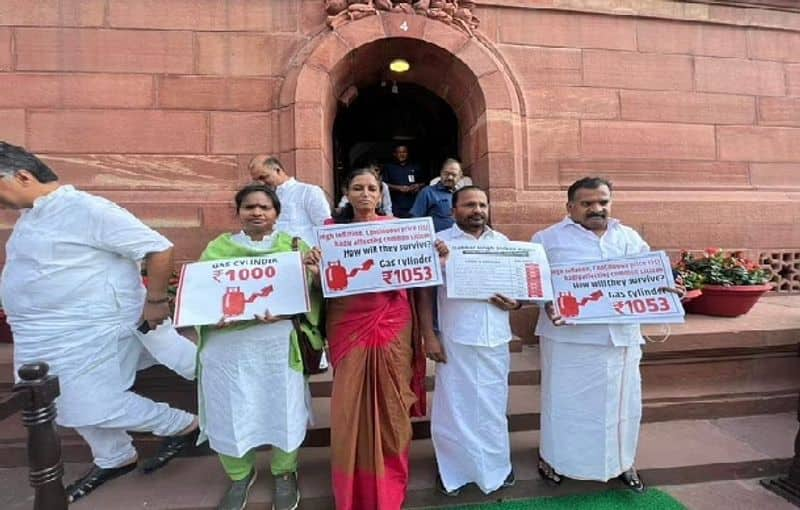 lok sabha speaker suspends manickam tagore jothimani from the parliament proceedings