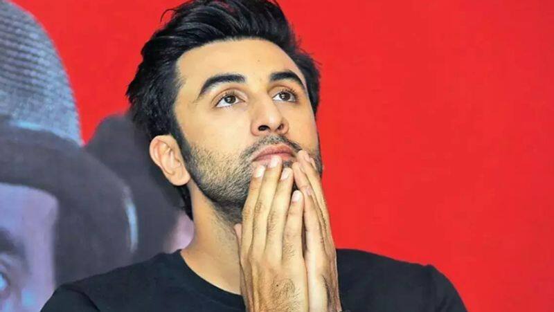 Does Ranbir Kapoor have drinking issues? Did Arjun Kapoor just hint at Brahmastra star's fondness for alcohol? RBA