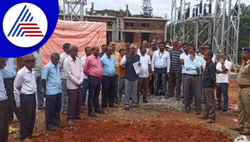 Power Crisis Protest infront of Srimangala electricity Supply Centrerav