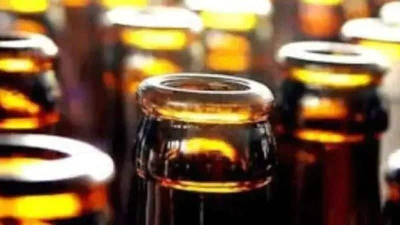 18 people died after drinking fake liquor.. 20 people critical in Gujarat