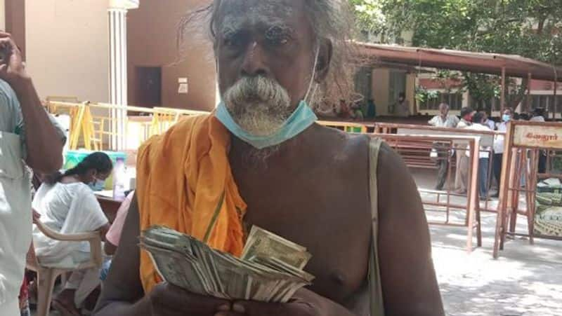 A beggar who gave Rs.10,000 to the relief of Sri Lankan Tamils