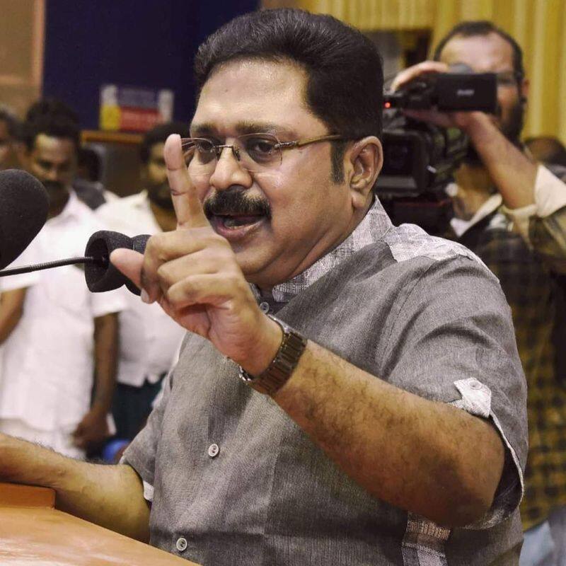 TTV Dhinakaran said that the confusion at the counting center casts doubt on the Election Commission KAK