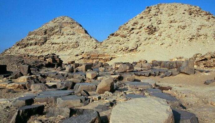 See in the picture a temple surrounded by 4500 years of mystery in Egypt