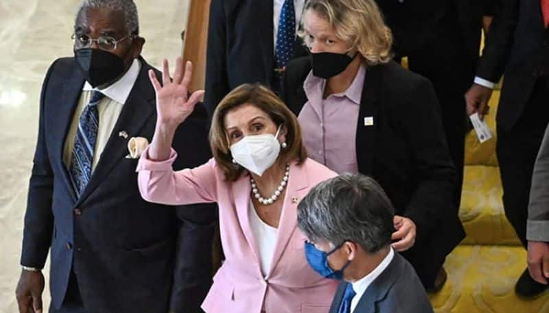 As China protests, Nancy Pelosi declares that the US will not abandon Taiwan.