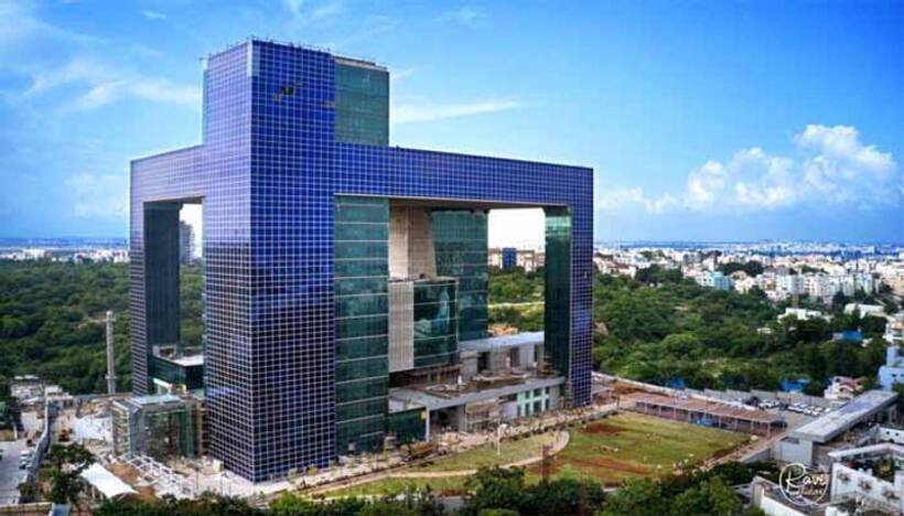 లక్ష కెమెరాలు, ఒక హెలిప్యాడ్.. హైదరాబాద్ పోలీసుల కొత్త వార్ రూమ్ అదుర్స్