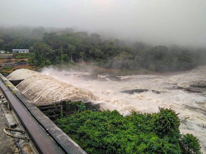 Former minister RB Udayakumar has requested that special officers should be appointed to repair the damage caused by heavy rains