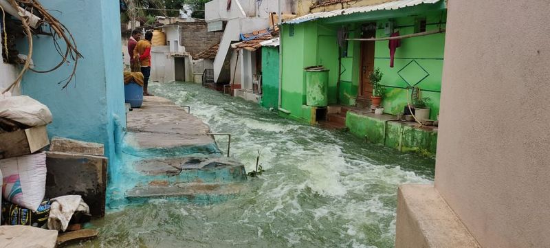 Heavy rainfall at ranebennooor the residents were stranded overnight rav