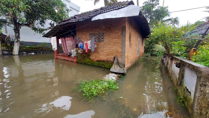 Extremely Heavy Rain Lash to Karnataka hls 