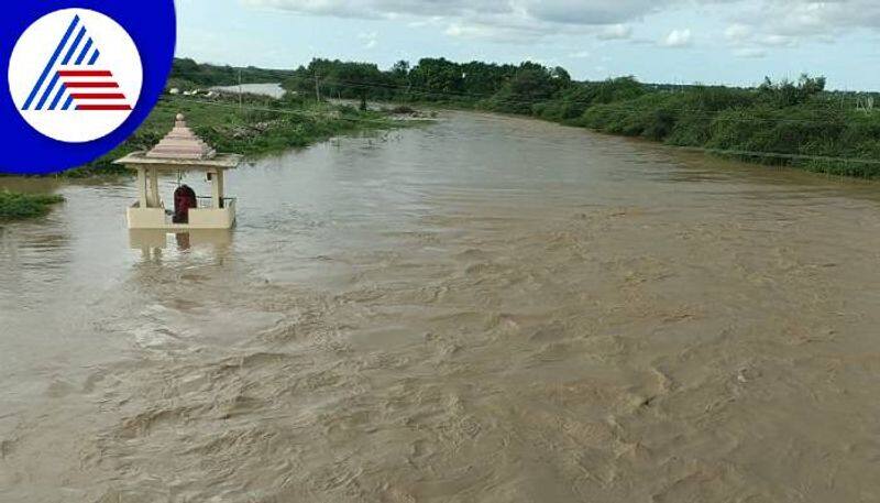 People Faces Problems Due to Doni River Flood in Vijayapura grg