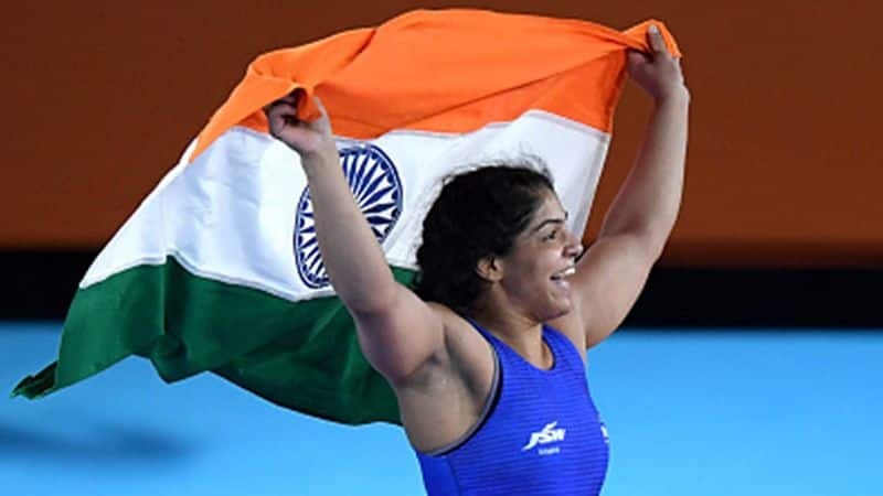 Commonwealth Games 2022  Sakshi MALIK won GOld as Victory by fall in Womens 62 kg Wrestling san