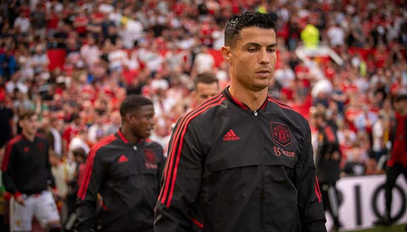 football 'Fed-up' Manchester United stars want Cristiano Ronaldo to leave than endure transfer saga snt