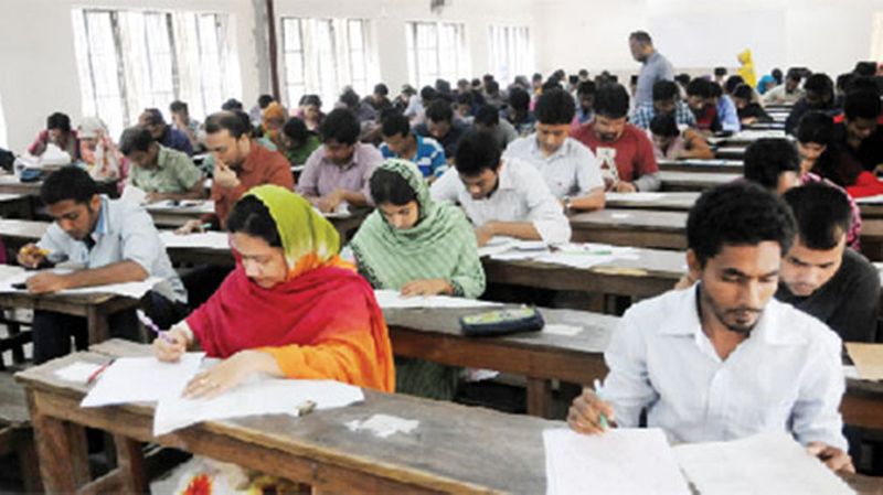 AP Government  decides six papers in Tenth class exams from 2022-23 academic year