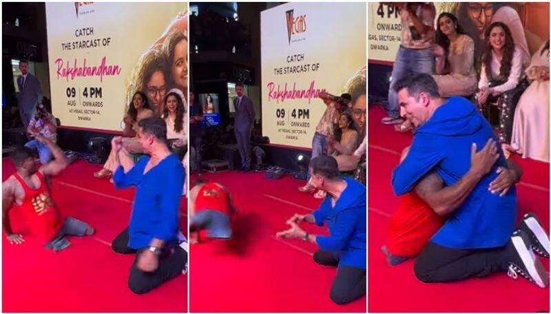 akshay kumar dance with special fan during rakshabandhan promotion in delhi sgk