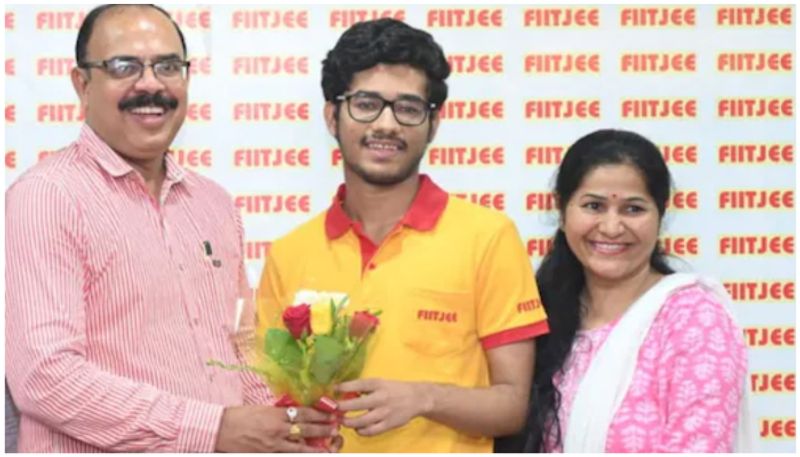 JEE Main topper says on his aim is civil service