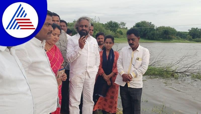 Tegampur lake is poisoned Eshwar khandre visited to place bidar rav