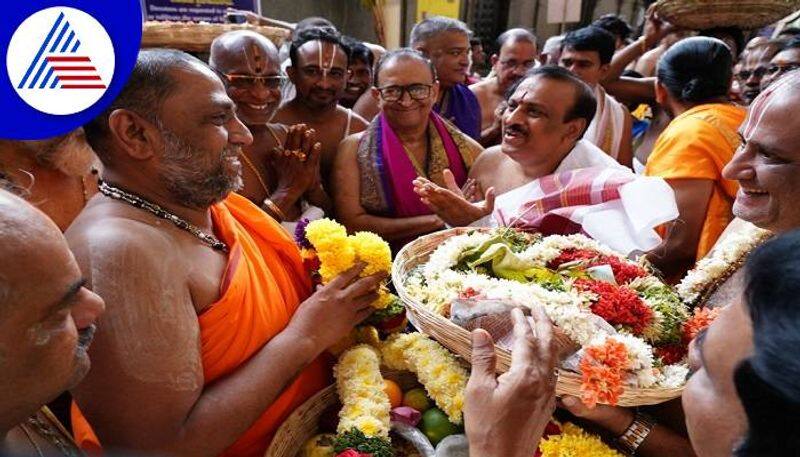 Purvaradhana Mahotsava Held at Raghavendra Swamy Matha in Mantralayam grg