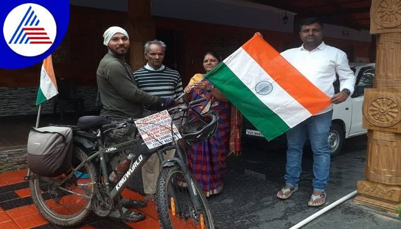 People Celebrate Har Ghar Tiranga Campaign With Ex Amry Brijesh Sharma in Chikkamagaluru grg