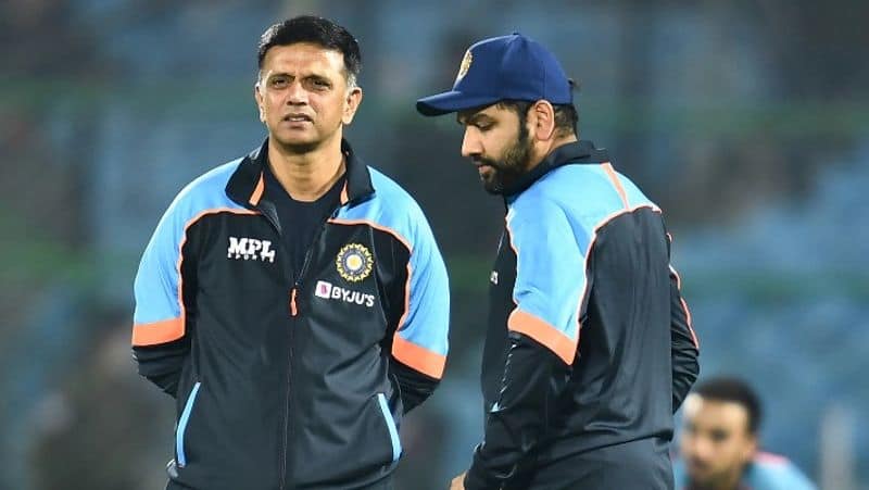 T20 World cup 2022: Team India fans not happy after seeing smiley faces in India vs England match