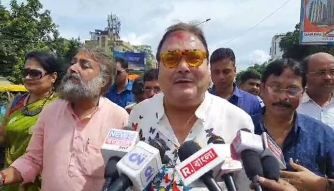 Madan Mitra