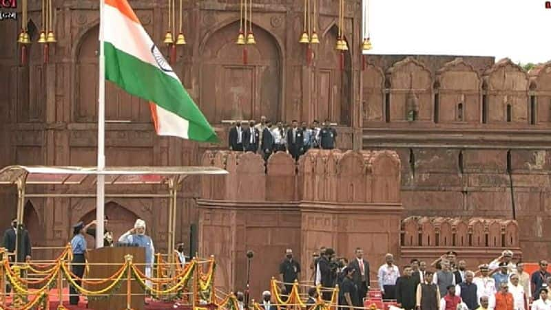 Hoisting the Tricolor at home? How do I get the 'Har Ghar Tiranga' certificate?