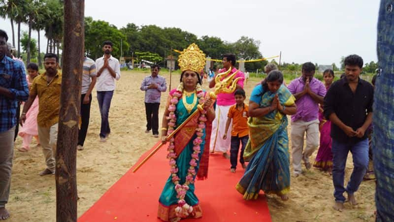 annapoorani arasu amman blessings to devotees in Kil Pennathur