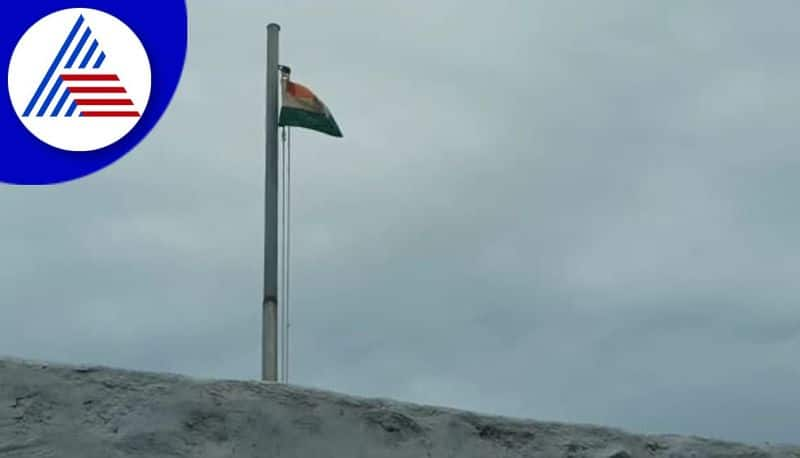 75th Independence day celebration: 75 Year old National flag hoisted in Vijayapura akb