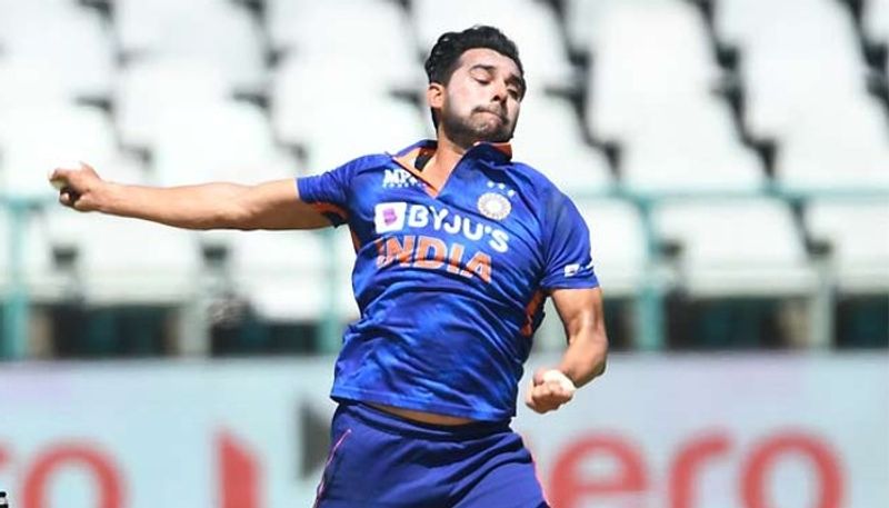 where is deepak chahar? netizens need answer for his snub from second Odi