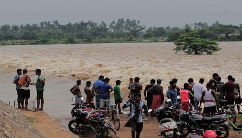 Officials temporarily suspend Vaishno Devi Yatra due to flash floods caused by heavy rains