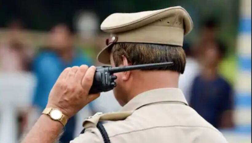 పెద్దాపురంలో హై టెన్షన్.. టీడీపీ, వైసీపీ ఆఫీసుల వద్ద భారీగా బలగాలు.. బహిరంగ చర్చకు వెళ్లకుండా అడ్డగింత..