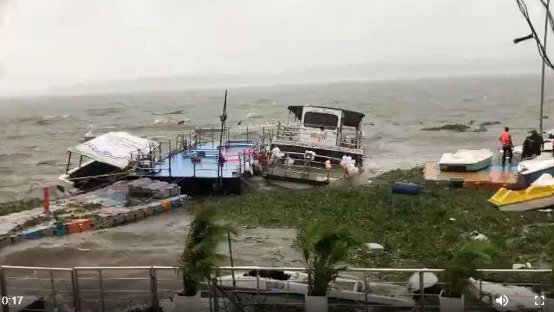 Heavy rain lashes MadhyaPradesh's Bhopal, and Upper lake's cruise is seen drowning amid it.