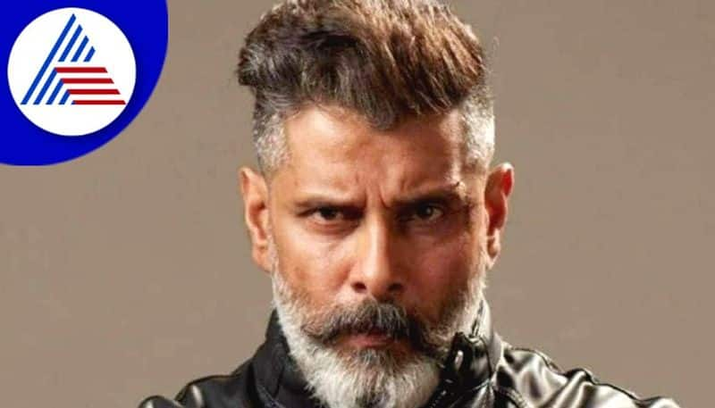 Chiyaan vikram says allu arjun famous pushpa dialogue in 10 ways vcs 