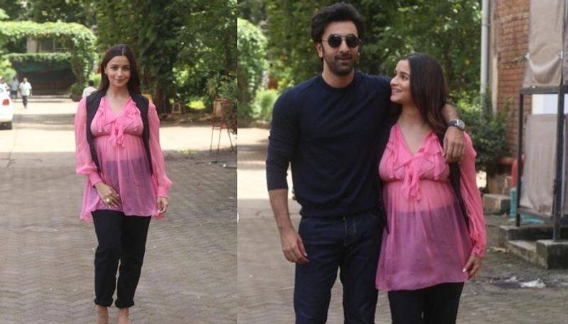 actress alia bhatt and ranbir kapoor new photos goes viral in social media 