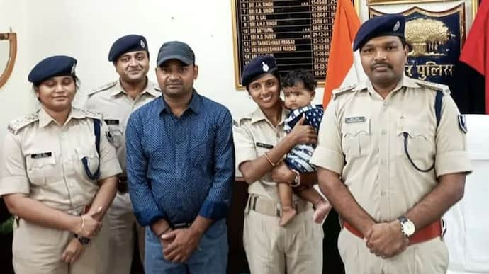  बिहार की बेटी को सलाम: जो कांस्टेबल से बन गई DSP,  7 महीन की बेटी को गोद में लेकर करती थी ड्यूटी