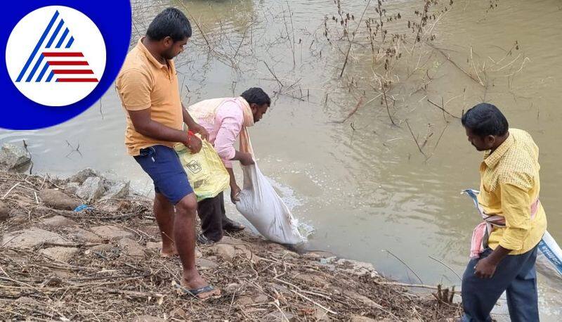 Grants are not available in Gram Panchayats for maintenance of lakes at tumakuru gvd