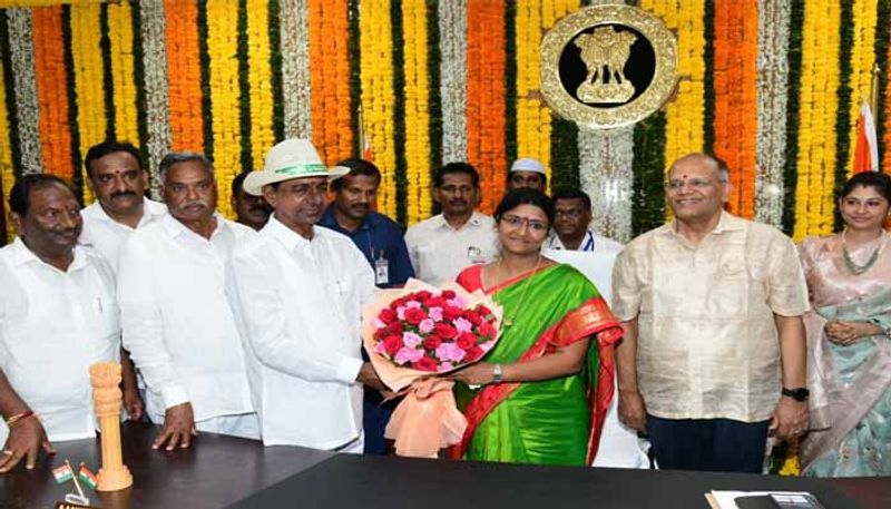 Telangana CM KCR  inaugurates Peddapalli collectorate office 