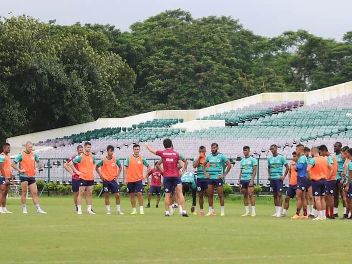 ডুরান্ড কাপে স্বপ্নভঙ্গ এটিকে মোহনবাগানের, নেভির বিরুদ্ধে  রাজস্থানের জয়ে বিদায় সবুজ-মেরুণের 